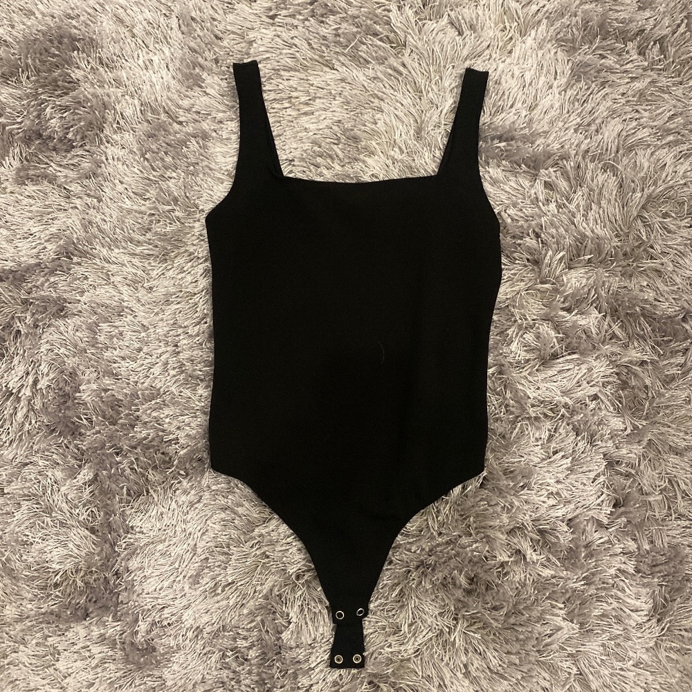 Square neck bodysuit